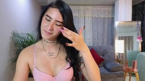 Mei online show from 03/01/25, 02:04