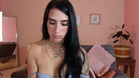 Mei online show from 09/13/25, 11:54