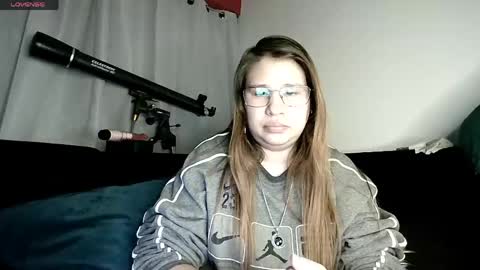 mei chang online show from 04/19/26, 07:18