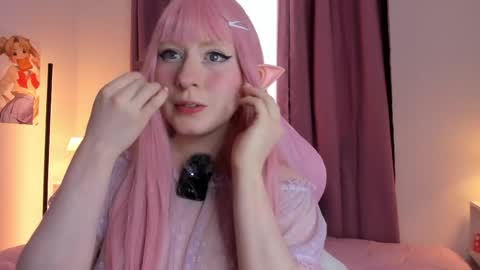 Mei  online show from 09/30/25, 07:41