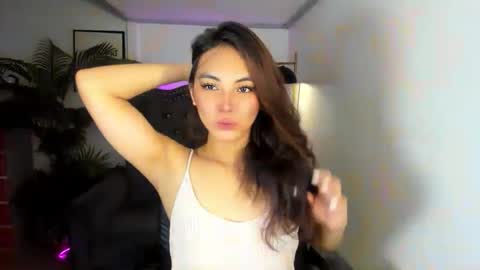 meiluxe online show from 05/09/26, 11:37