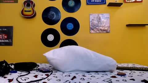 MEIS online show from 05/08/26, 03:12