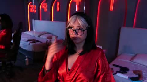 Snapshot of mekari_doll chatting on 02/27/26, 09:15 Mekari . online show from 02/27/26, 09:15