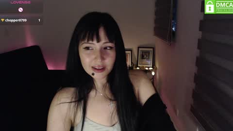 Snapshot of meko_hzu chatting on 05/21/26, 12:17 WETWATERMELL online show from 05/21/26, 12:17