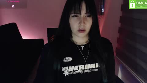 Snapshot of meko_hzu chatting on 07/01/26, 05:42 WETWATERMELL online show from 07/01/26, 05:42