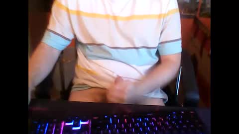 Snapshot of meks5544 chatting on 05/28/26, 06:27 meks5544 online show from 05/28/26, 06:27