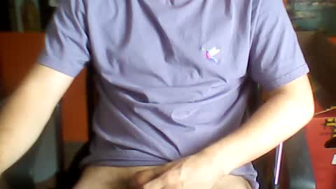Snapshot of meks5544 chatting on 06/13/26, 01:31 meks5544 online show from 06/13/26, 01:31