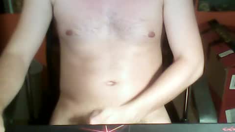 Snapshot of meks5544 chatting on 06/19/26, 08:01 meks5544 online show from 06/19/26, 08:01
