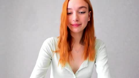 Snapshot of mel__lisa chatting on 05/15/26, 11:23 mel__lisa online show from 05/15/26, 11:23