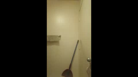 Snapshot of mel_hart_jr chatting on 05/31/26, 08:10 mel_hart_jr online show from 05/31/26, 08:10