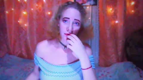 Mel Mellie online show from 12/21/24, 09:04