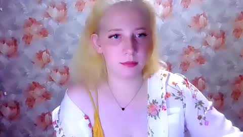 Mel Mellie online show from 06/17/26, 08:54