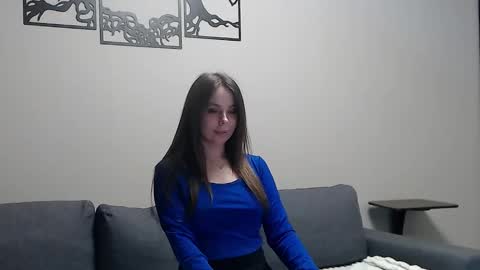 Snapshot of meladams chatting on 01/27/25, 01:05 meladams online show from 01/27/25, 01:05