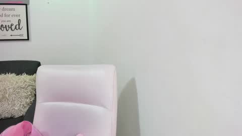 melan_owen online show from 01/11/25, 10:51