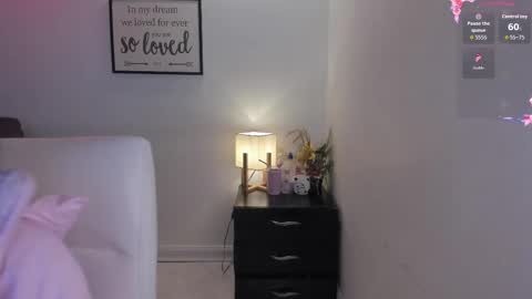 melan_owen online show from 11/06/25, 11:00