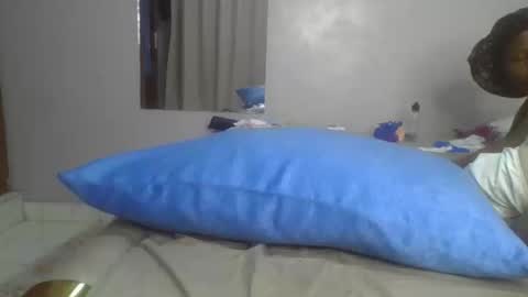 Snapshot of melanated_ass chatting on 05/20/26, 05:57 melanin online show from 05/20/26, 05:57