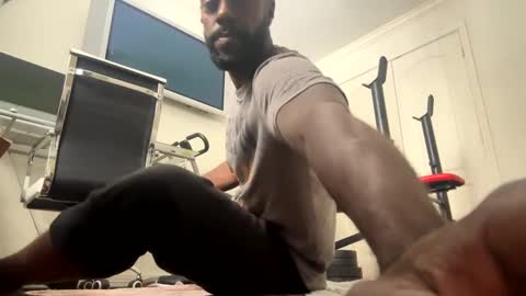 Snapshot of melaneight chatting on 01/21/25, 05:51 melaneight online show from 01/21/25, 05:51