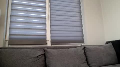 Snapshot of melani_a chatting on 01/05/25, 11:37 Melania online show from 01/05/25, 11:37