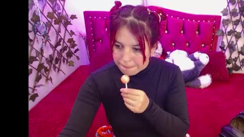 melani_cute01 online show from 04/29/26, 11:33