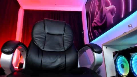 melani greyy online show from 02/15/25, 11:58