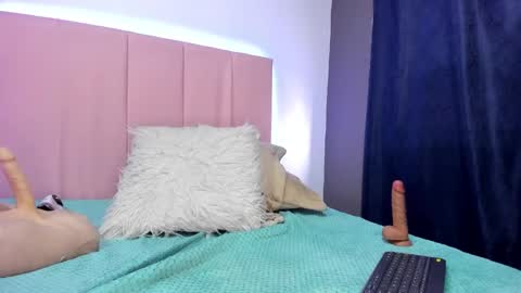 MELANI - online show from 02/20/25, 06:46