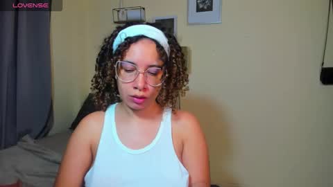 Snapshot of melaniacosta chatting on 04/09/26, 10:37 melani online show from 04/09/26, 10:37