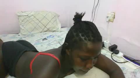 Snapshot of melanie_bae1 chatting on 05/01/26, 06:34 melanie_bae1 online show from 05/01/26, 06:34