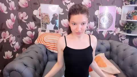 Snapshot of melanie_grant chatting on 05/13/26, 07:39 Melanie online show from 05/13/26, 07:39