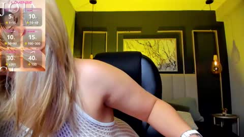 Melanie online show from 03/07/25, 10:10