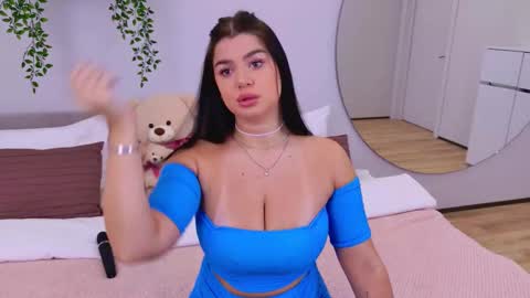 Melanie online show from 09/12/25, 03:34