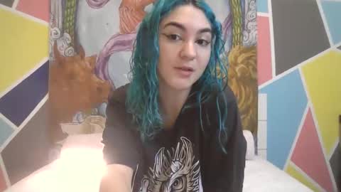 Snapshot of melaniefairy chatting on 10/12/25, 03:49 Melanie online show from 10/12/25, 03:49