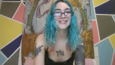 Snapshot of melaniefairy chatting on 10/26/25, 03:12 Melanie online show from 10/26/25, 03:12