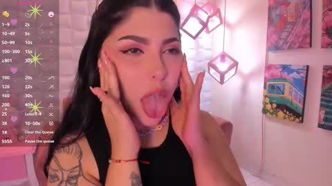 melaniegrayx online show from 10/10/25, 02:49