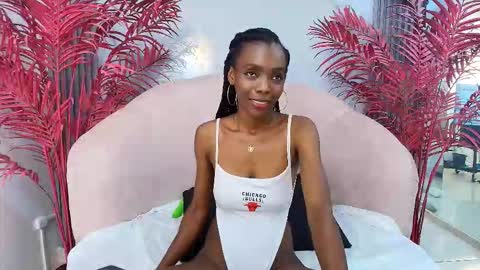 Snapshot of melaniepatton chatting on 10/02/25, 01:07 Melanie online show from 10/02/25, 01:07