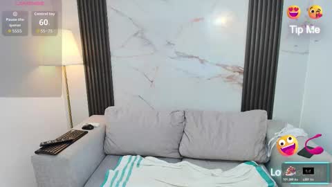 Snapshot of melaniepatton chatting on 11/09/25, 01:31 Melanie online show from 11/09/25, 01:31