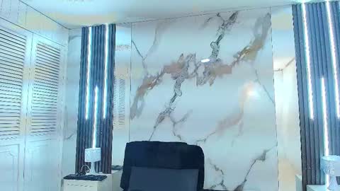 Snapshot of melaniepatton chatting on 12/03/25, 12:14 Melanie online show from 12/03/25, 12:14