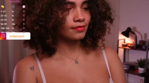 Snapshot of melanieryann_ chatting on 03/07/25, 04:13 Ig melysweet   online show from 03/07/25, 04:13
