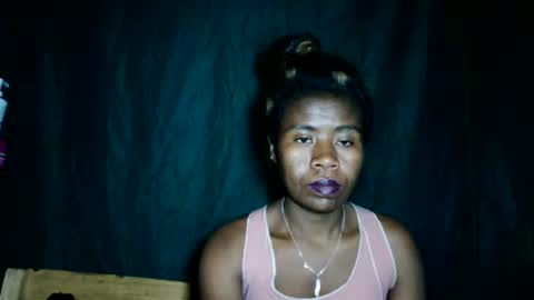 melanih online show from 06/11/26, 08:56