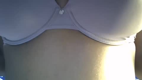 Moon online show from 05/01/26, 11:37
