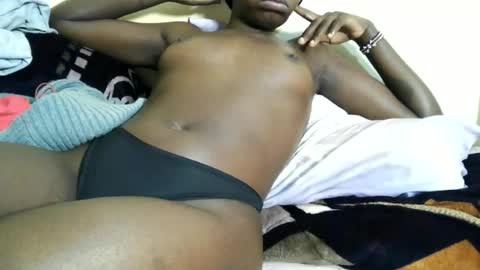 melanin_princess2 online show from 06/22/26, 10:40