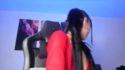 melannia_hills online show from 01/19/25, 07:15