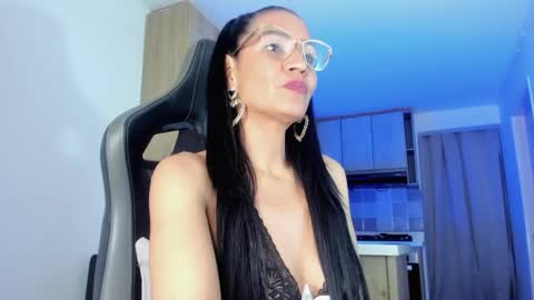 melannia_hills online show from 03/11/25, 01:23
