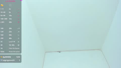 Snapshot of melannie_roses chatting on 03/06/25, 04:52 melannie roses online show from 03/06/25, 04:52
