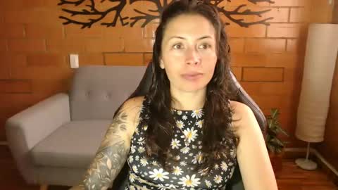 Melanny online show from 02/04/25, 11:49