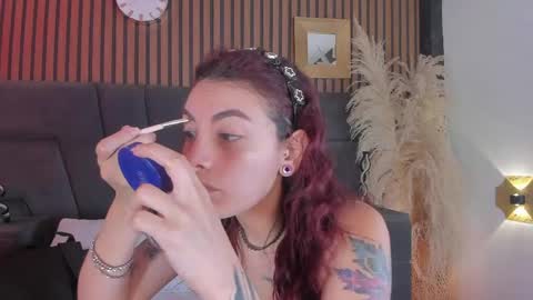 Snapshot of melanny_luv chatting on 04/22/26, 10:33 MelanyLuv online show from 04/22/26, 10:33