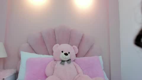 Melanie online show from 10/26/25, 05:57