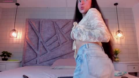 Snapshot of melany_heaven chatting on 06/08/26, 03:12 melany_heaven online show from 06/08/26, 03:12