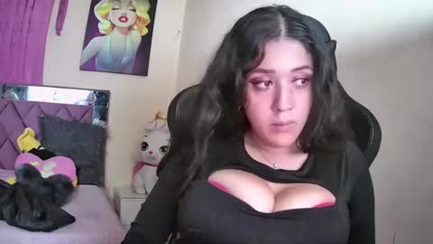Snapshot of melany_isabella chatting on 03/25/26, 04:40 melany online show from 03/25/26, 04:40