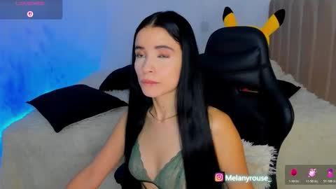 melanyrouse1 online show from 11/18/25, 08:13