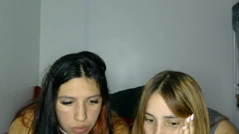 Snapshot of melatina chatting on 06/26/26, 09:41 Valentina y Melissa online show from 06/26/26, 09:41